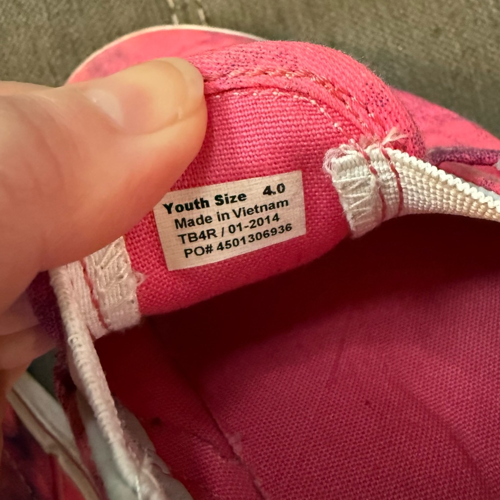 GUD🎀 Pink & Blue Vans Classic Slip On Sneakers - Picture 5 of 7